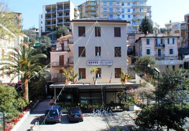 Hotel Villa Camilla Varazze Kültér fotó