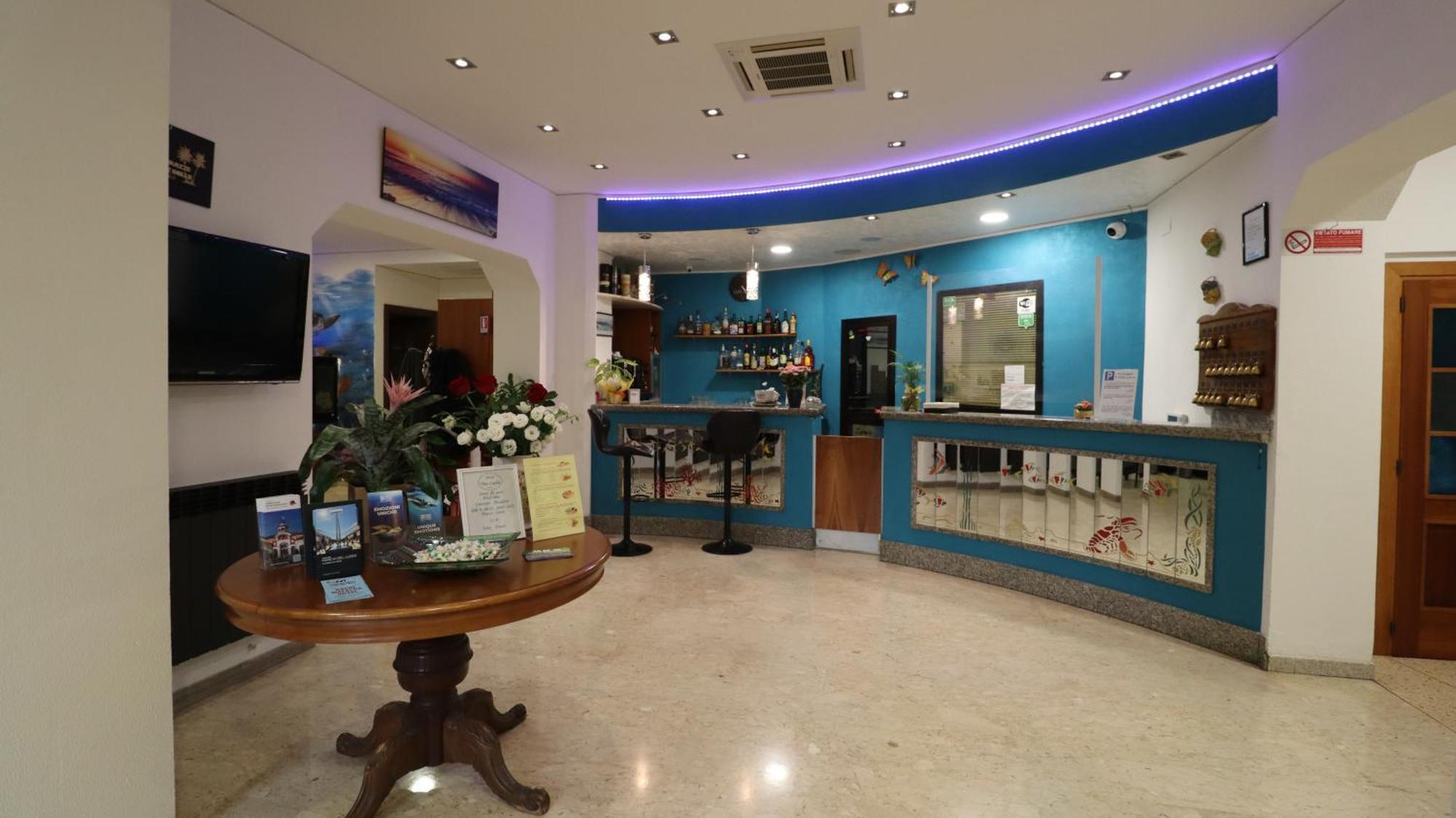 Hotel Villa Camilla Varazze Kültér fotó