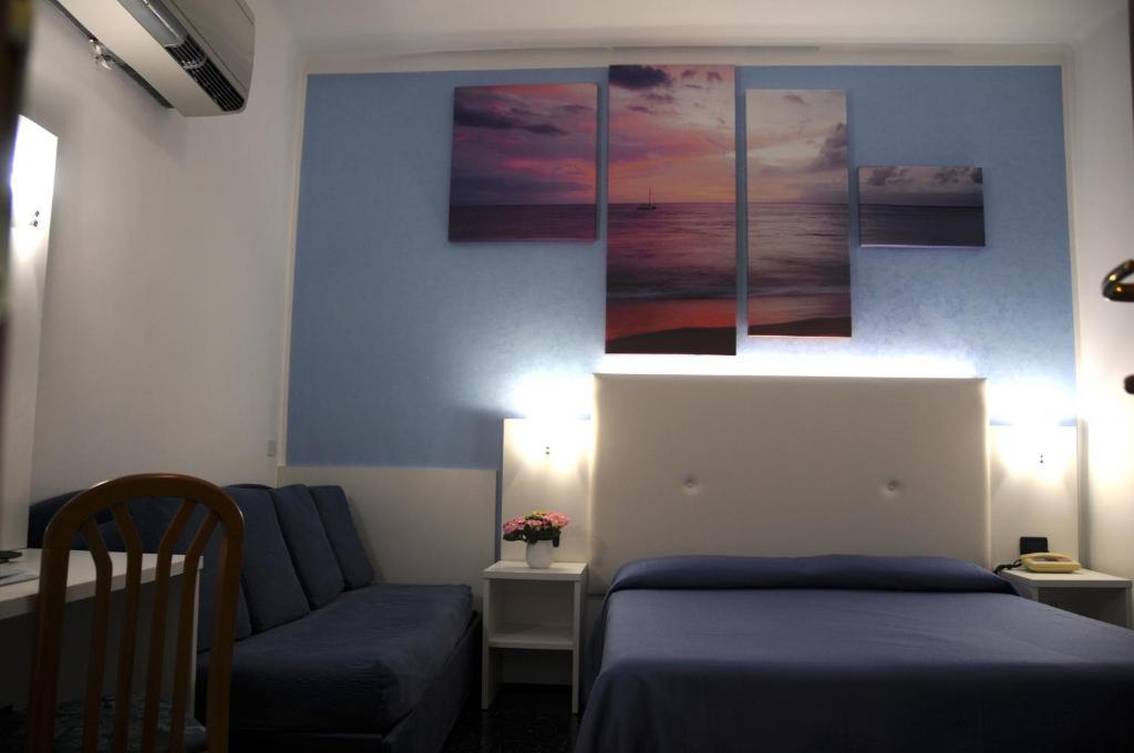 Hotel Villa Camilla Varazze Szoba fotó
